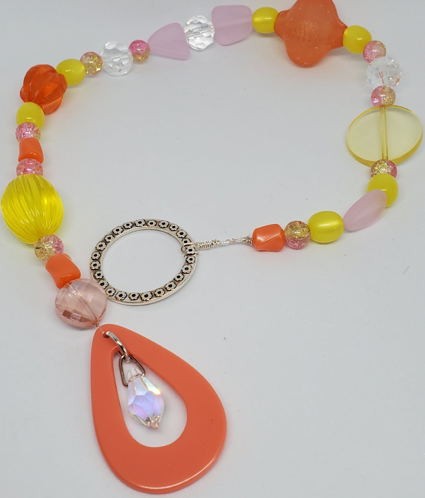 Suncatcher - Retro Revival