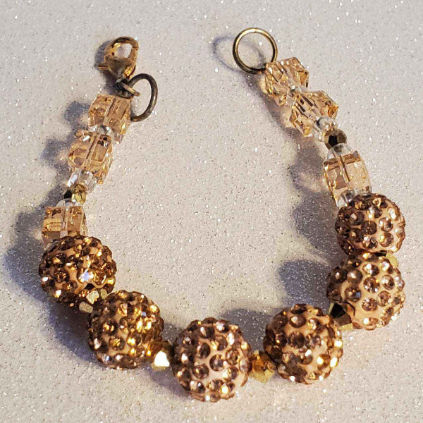 Festive holiday bracelet with sparkling rhinestone beads and glass accents