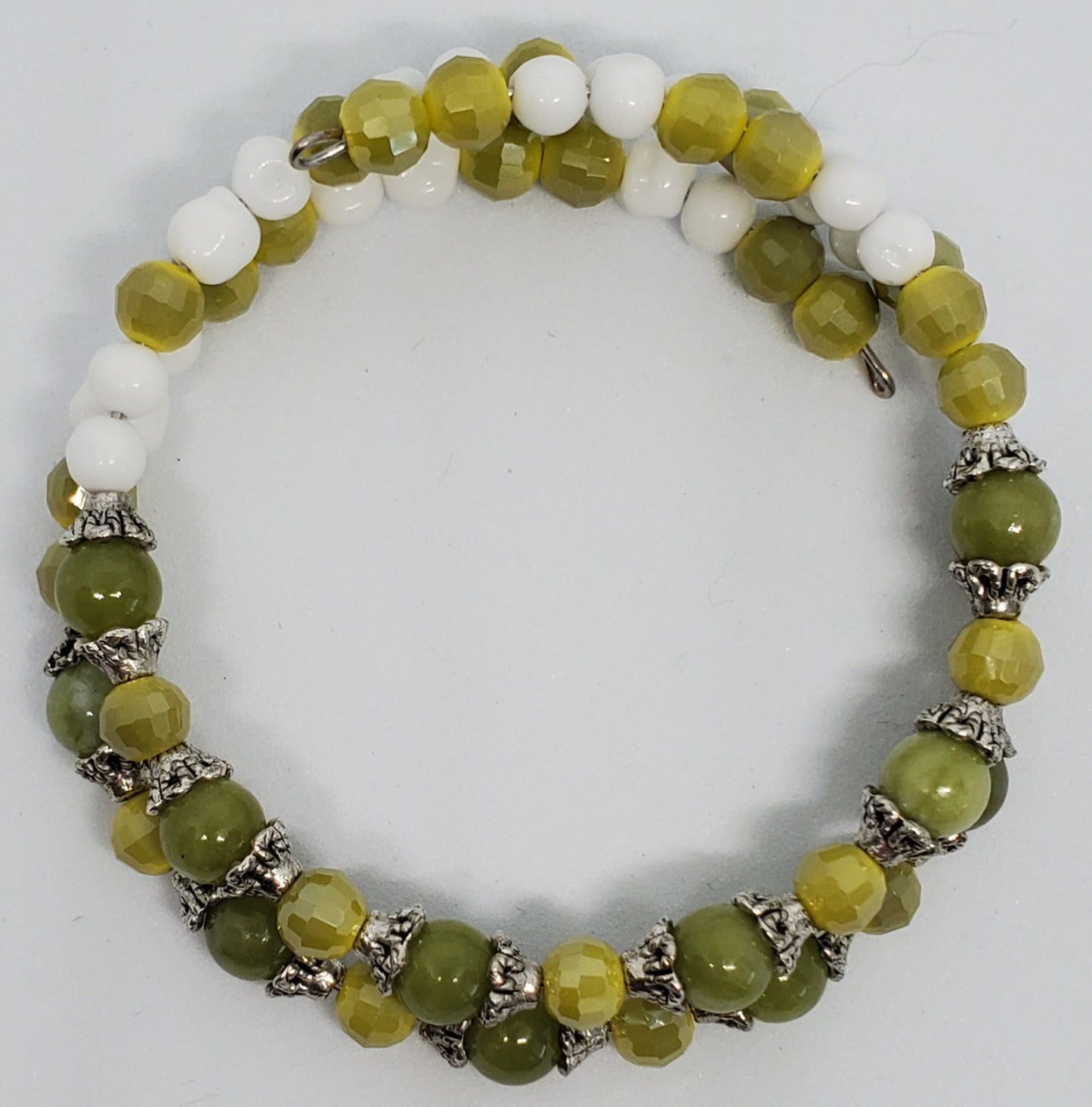 Peridot Gemstone Jewelry Set – Elegant Vintage-Inspired Design