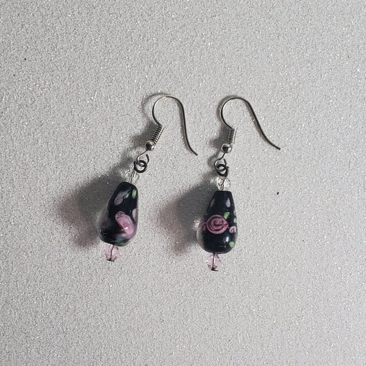 Vintage Fashion: Rose Drop Earrings