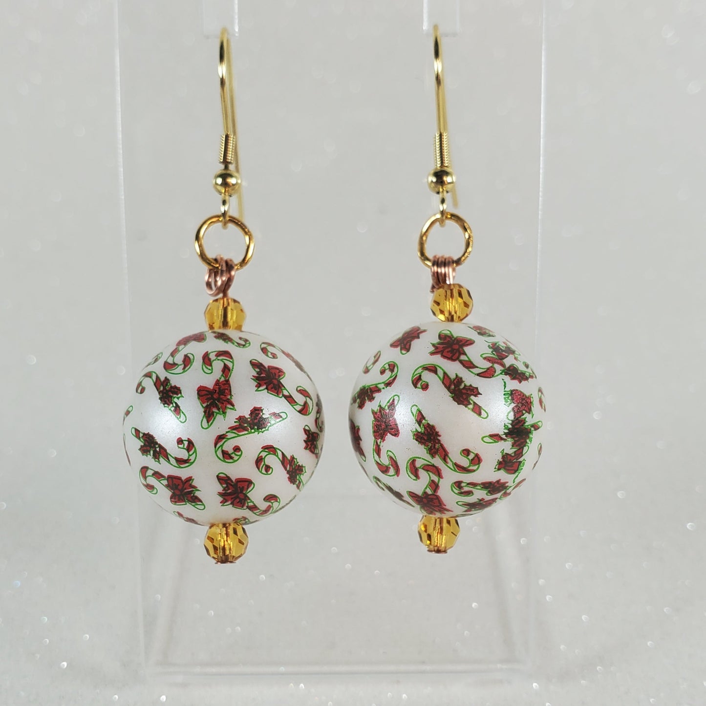 Holiday Earrings: Festive Christmas Ball Earrings