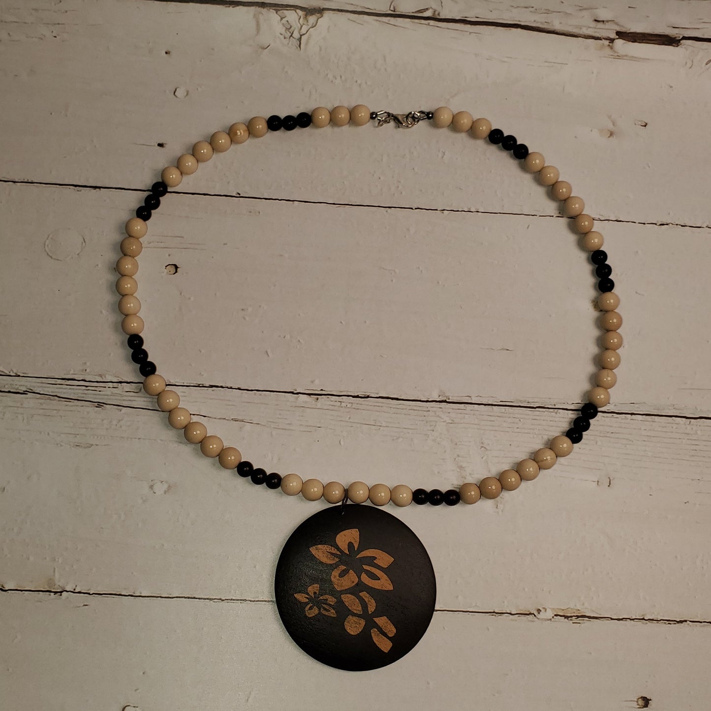 Gemstone Necklace: Fossil Jasper with Pendant