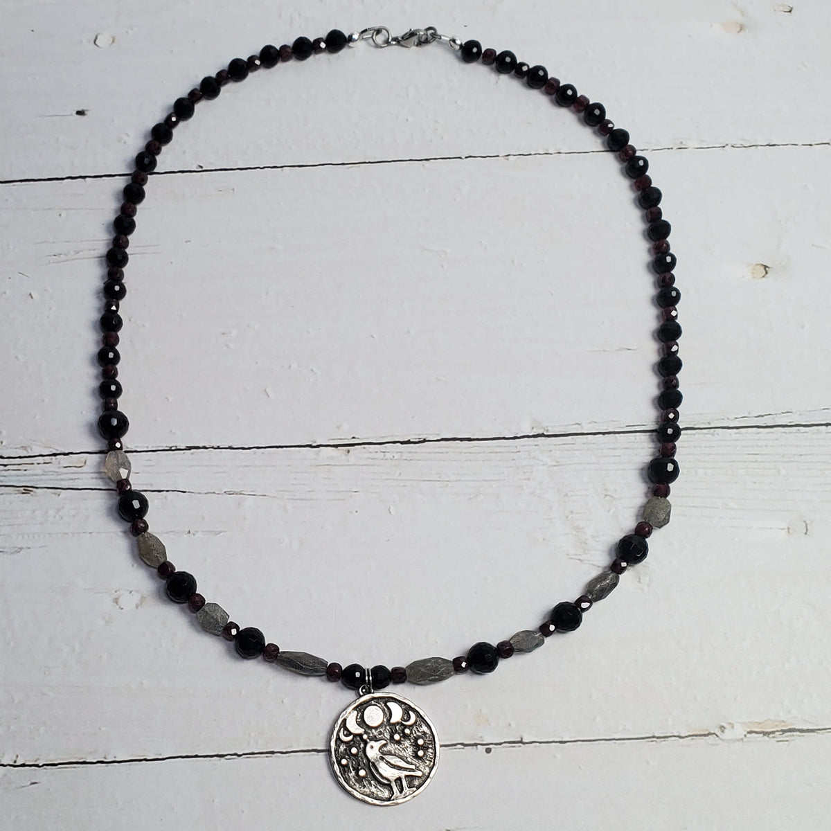 Raven & Moon Gothic Gemstone Necklace – Garnet, Labradorite & Black Onyx