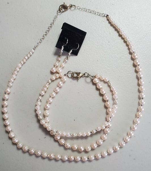 Pink Pearl Necklace, Earrings & Bracelet